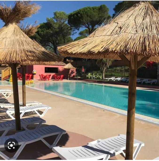 Mobilhome 45M2 Roquebrune-sur Argens Extérieur photo